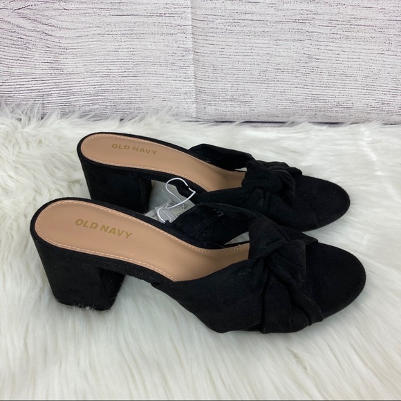 Old navy black velvet block heel sandals - Picture 3 of 10